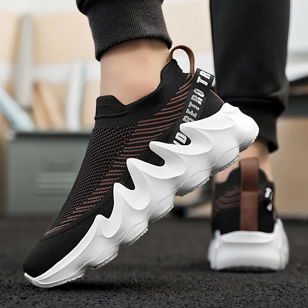 Men's Large Size Outdoor Hiking Running Slip-on Shoes Comfortable Casual Versatile Fashionable Sports Shoes for Couples Training