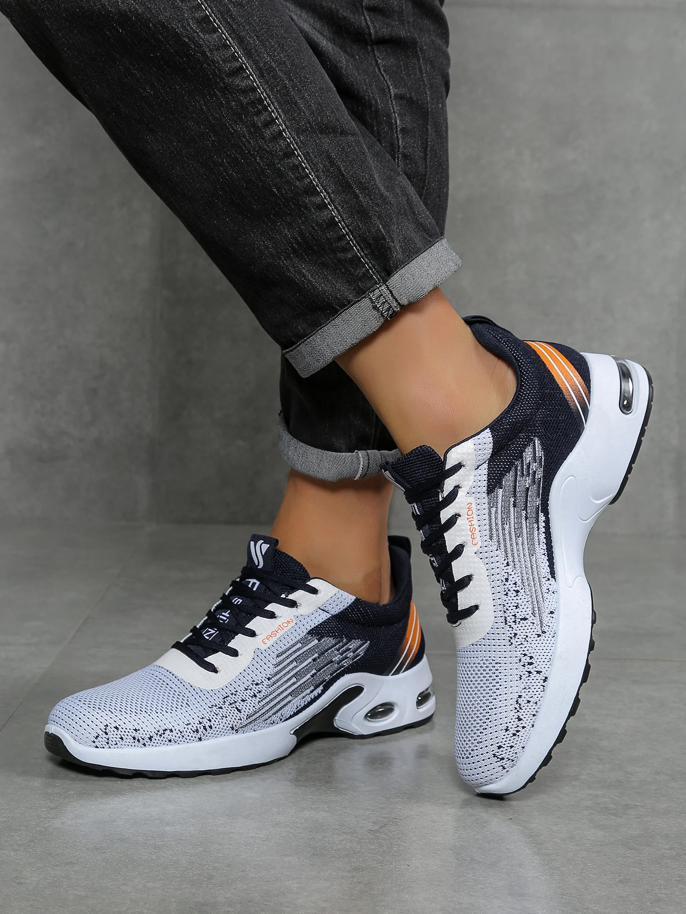 Men's Breathable Lace-Up Running Shoes, Knitted Mesh Casual Shoes, Comfortable Cushioned Sole Footwear for Daily Wear