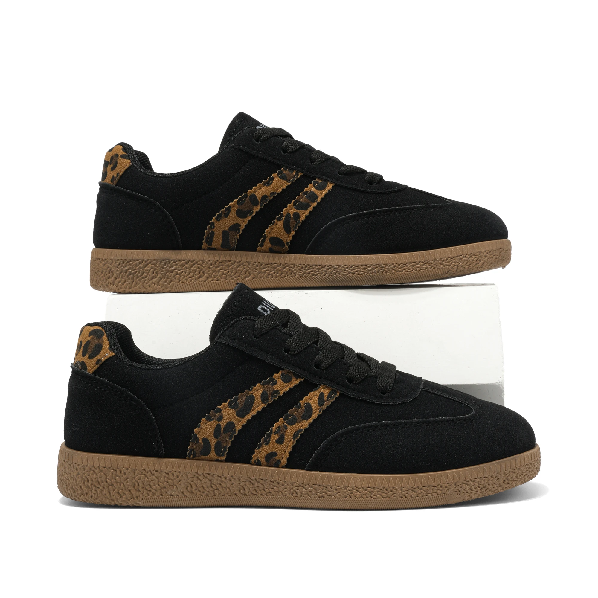 2026 Summer Leopard Print Striped Women's Shoes Size 35-44 Fashion Couple Thick-Soled New Trendy Student Running Outdoor Sports Casual Shoes