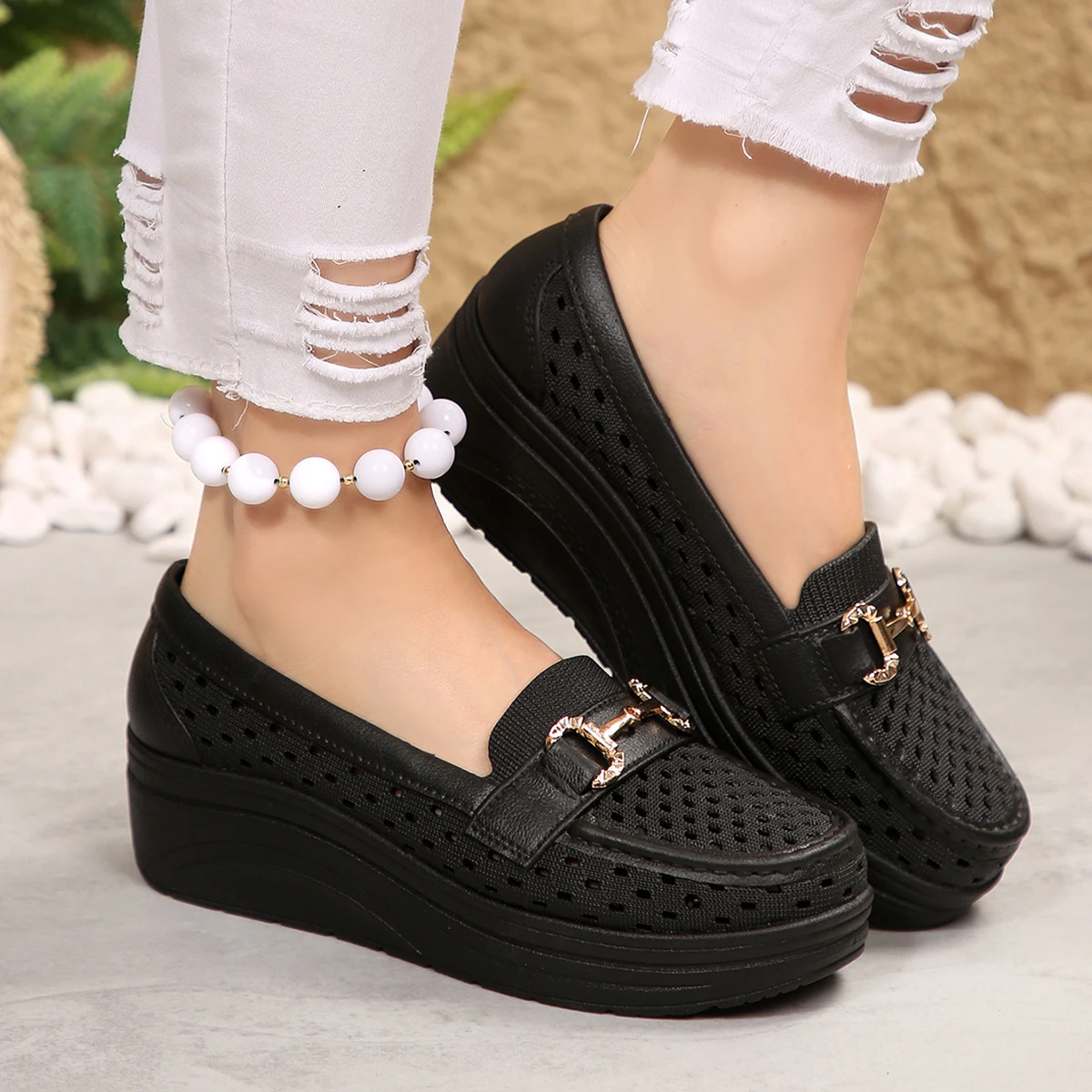 Spring Summer Hot-selling Comfortable Thick-soled Non-slip Sports Shoes for Women Fashion New Breathable Sexy Wedge Work Shoes