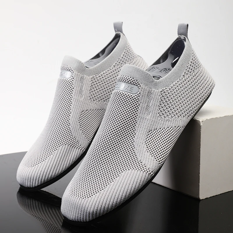 Men's Four Seasons Comfortable Casual Shoes Indoor Outdoor Fashionable Men's Footwear