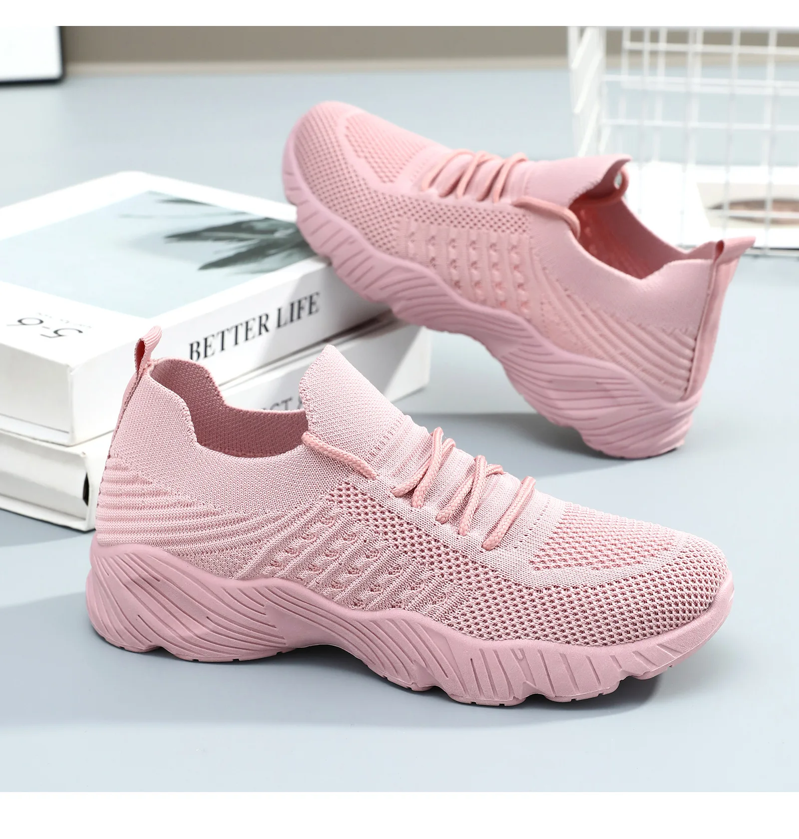 Women Breathable Flying Weave Sneakers Lightweight Soft Sole Elderly Mom Walking Shoes Summer Mesh Non Slip Casual Sports Shoes