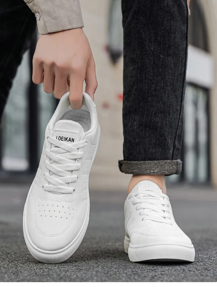 Men Classic Leather Skate Shoes Lace Up Flat Casual Sneakers Non Slip Daily Walking Footwear Black White 2 Colors