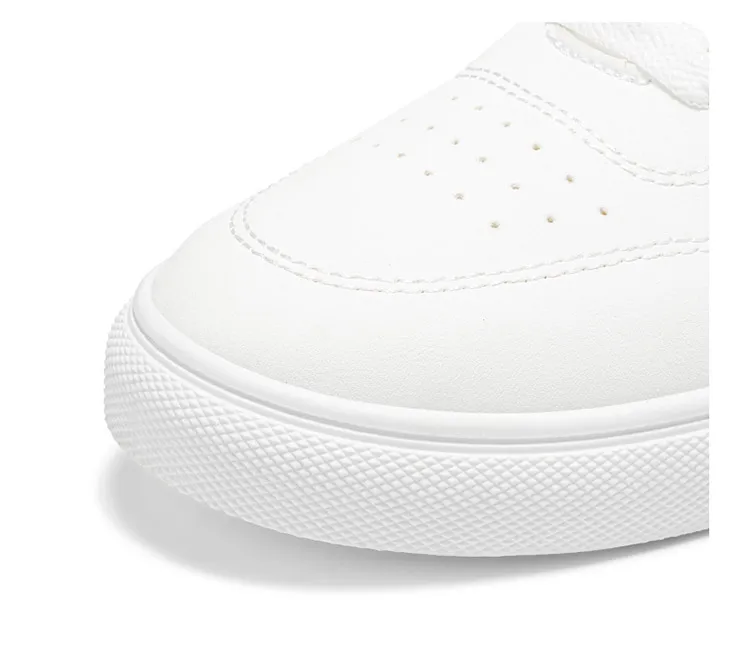 Men Classic Leather Skate Shoes Lace Up Flat Casual Sneakers Non Slip Daily Walking Footwear Black White 2 Colors