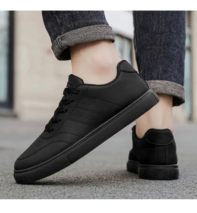 Men Classic Leather Skate Shoes Lace Up Flat Casual Sneakers Non Slip Daily Walking Footwear Black White 2 Colors