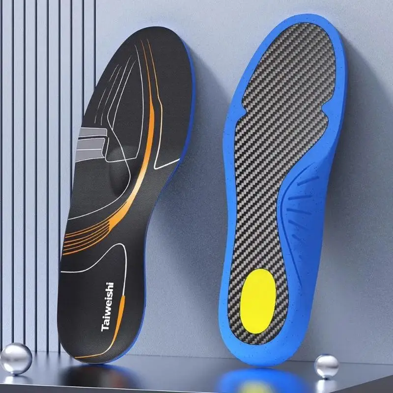 1Pair Carbon Fiber Insoles Carbon Plate Sports Running Lightweight Football Basketball Shock Absorption Hiking Insoles