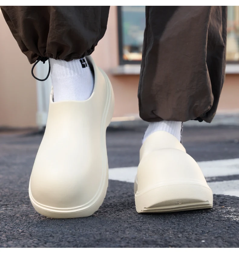 EVA New Slip-On Chef Shoes Men and Women General Casual Big Head Shoes lightweight Thick Soles All Wear Rain Shoes