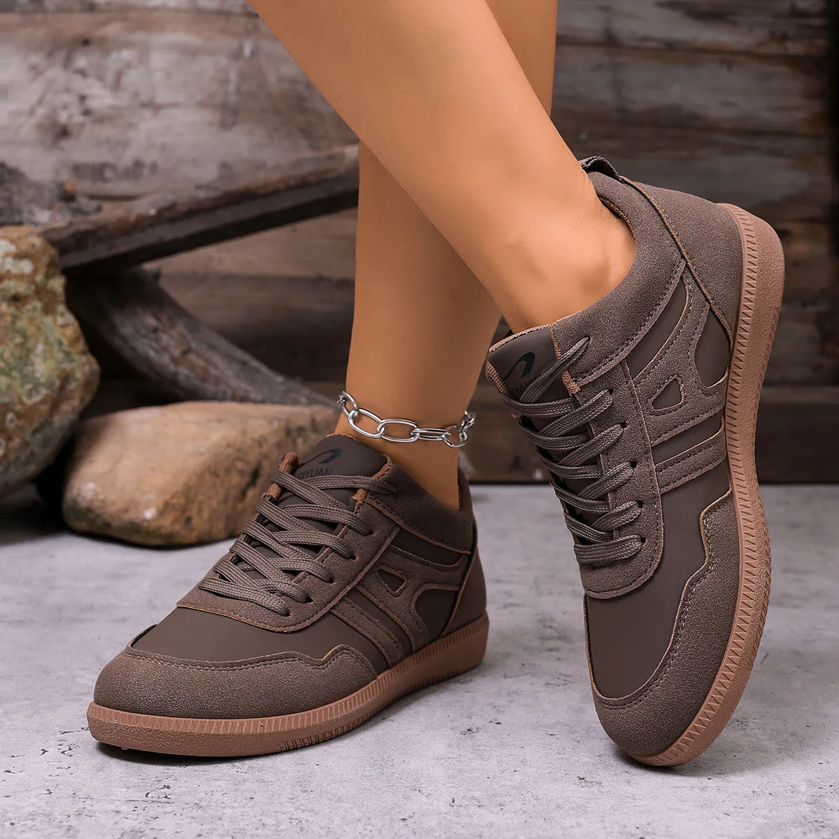 New 2026 Ladies Black Soft-soled Comfortable Sneakers Women's Leisure Joker Walking Shoes Tenis Feminino Zapatillas Mujer