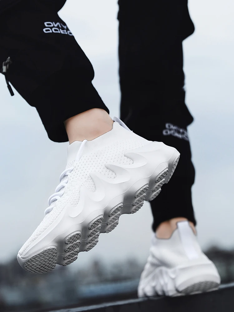 Men's Large Size Outdoor Hiking And Running Shoes Comfortable Casual Versatile Fashionable Sports Shoes for Couples Training