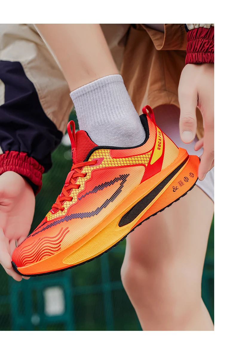 Running Shoes Carbon Board Speciality Marathon Men Sports Breathable Lightweight Women's Comfortable Athletic Nonskid Sneakers