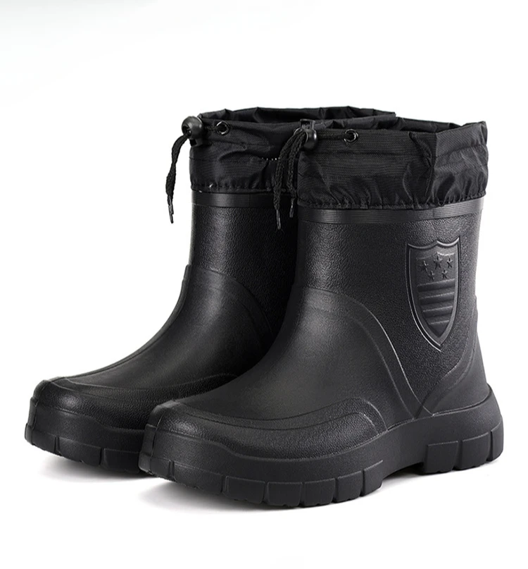 2024 Versatile Men's Rain Boots Waterproof outdoor lightweight shoe Velvet fashion short boot Casual comfort male water shoes