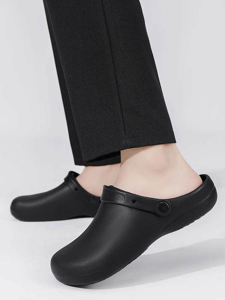 2025 New Fashion Men's Slip-On Half-Mule Closed-Toe Non-Slip Work Shoes Chef Shoes Lightweight Beach Shoes Casual Men's Shoes