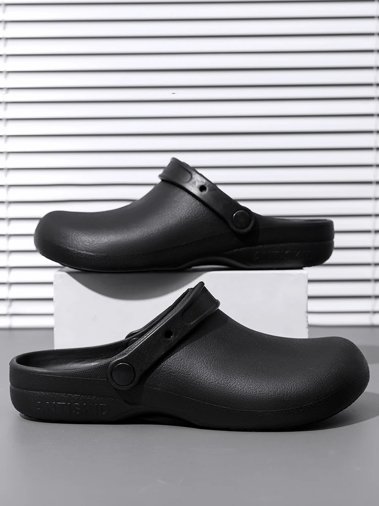2025 New Fashion Men's Slip-On Half-Mule Closed-Toe Non-Slip Work Shoes Chef Shoes Lightweight Beach Shoes Casual Men's Shoes