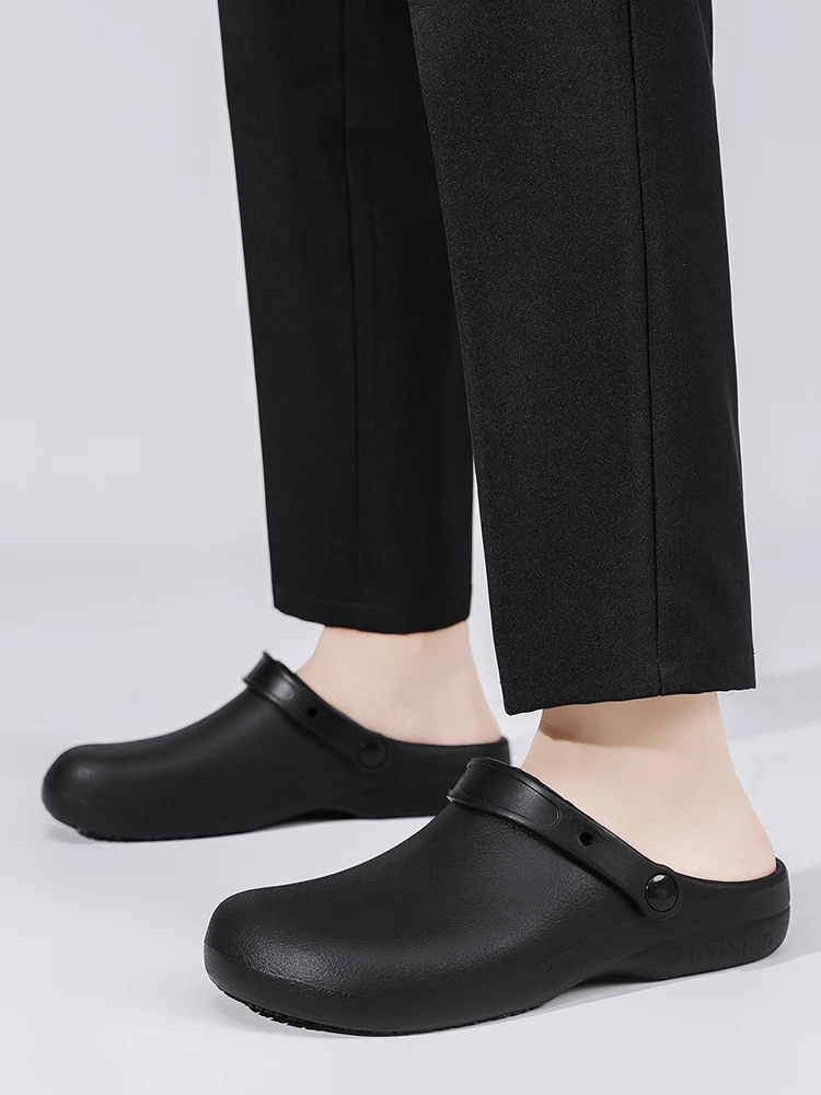 2025 New Fashion Men's Slip-On Half-Mule Closed-Toe Non-Slip Work Shoes Chef Shoes Lightweight Beach Shoes Casual Men's Shoes