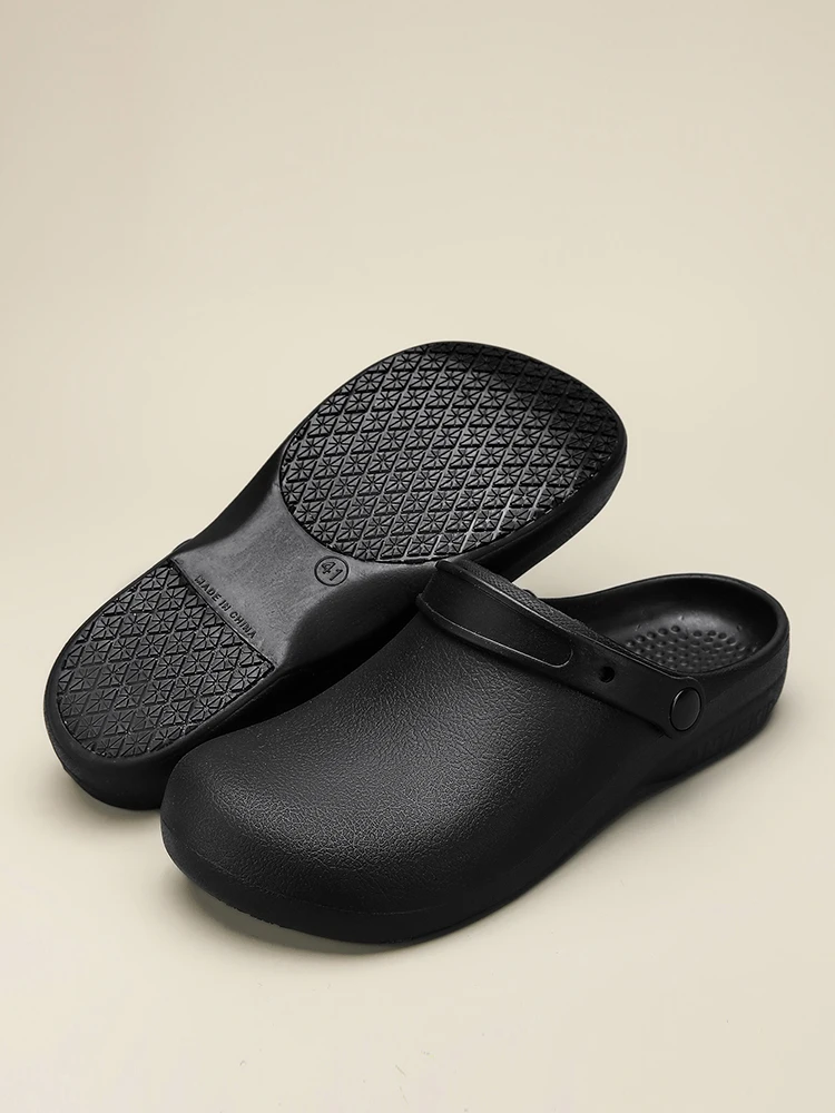 2025 New Fashion Men's Slip-On Half-Mule Closed-Toe Non-Slip Work Shoes Chef Shoes Lightweight Beach Shoes Casual Men's Shoes