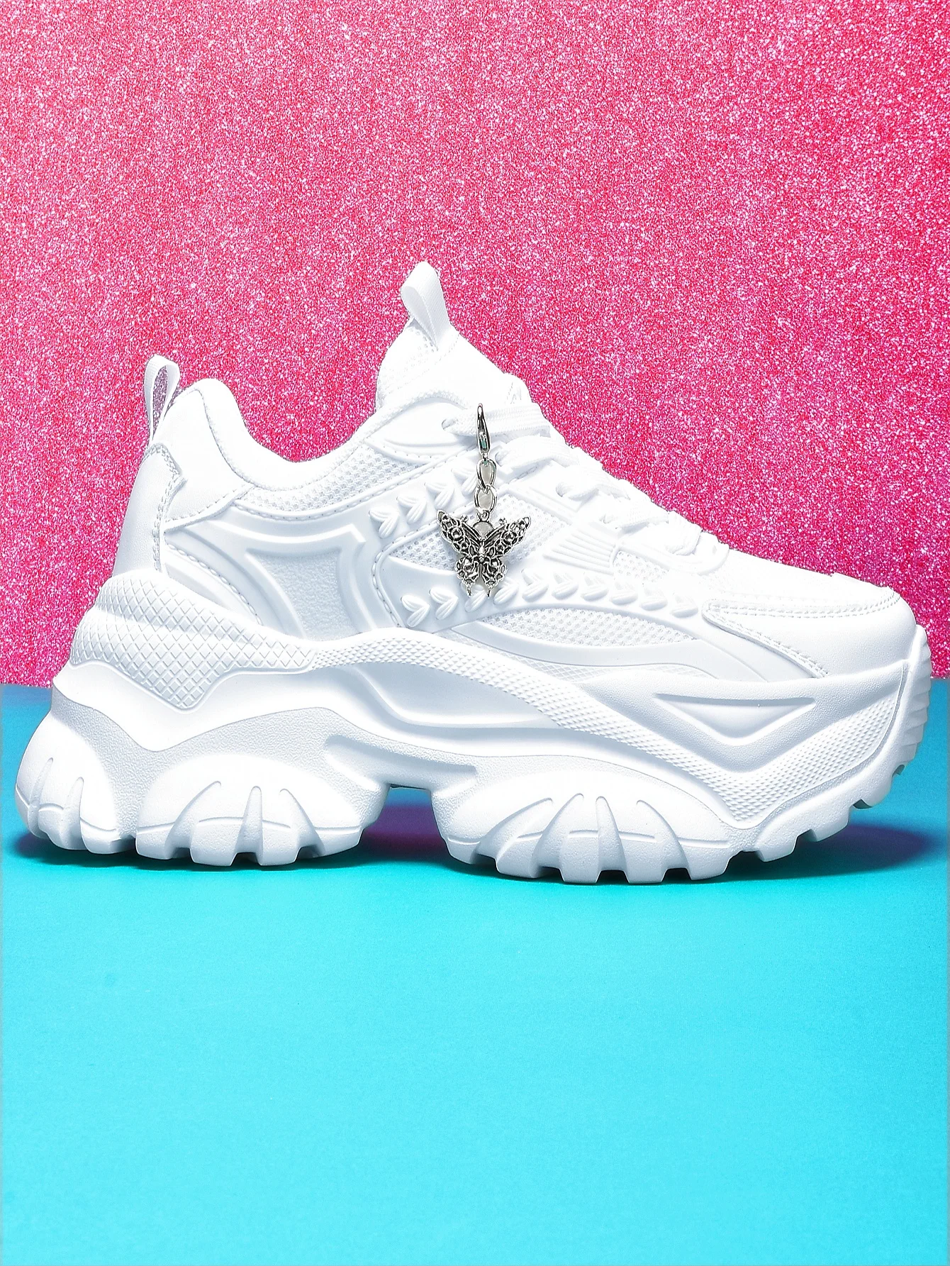 Women's Lightweight 7cm Height-Increasing White Platform Trendy Versatile Fashion Casual Vulcanized Shoes with Silver Butterfly Decoration and Chain Accessory, High Platform Trendy Versatile White Women's Comfortable Soft-Soled Shock-Absorbing Non-Slip Vulcanized Shoes, Summer Breathable Quick-Dry Mesh Sandals for Daily Walking, Fitness, and Work, White Shoes