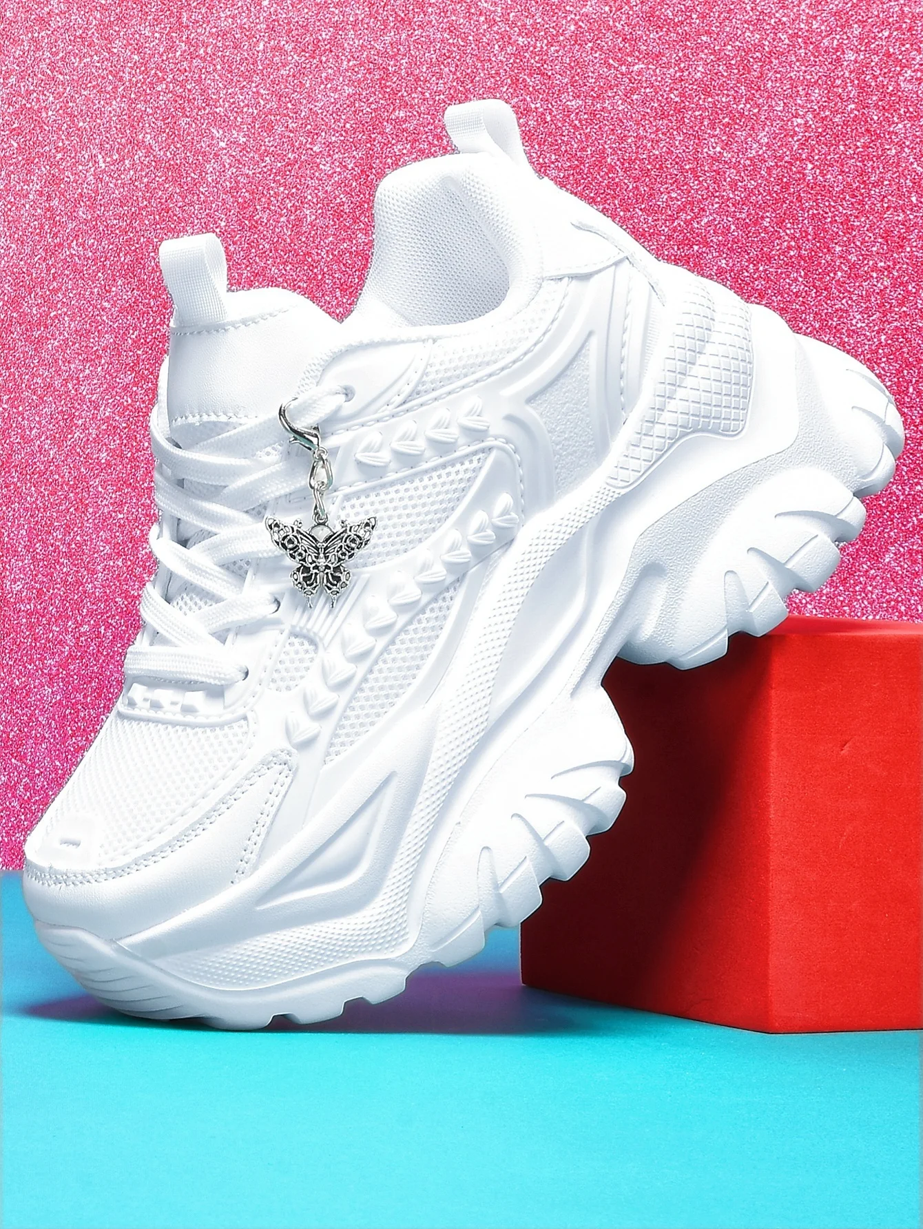 Women's Lightweight 7cm Height-Increasing White Platform Trendy Versatile Fashion Casual Vulcanized Shoes with Silver Butterfly Decoration and Chain Accessory, High Platform Trendy Versatile White Women's Comfortable Soft-Soled Shock-Absorbing Non-Slip Vulcanized Shoes, Summer Breathable Quick-Dry Mesh Sandals for Daily Walking, Fitness, and Work, White Shoes