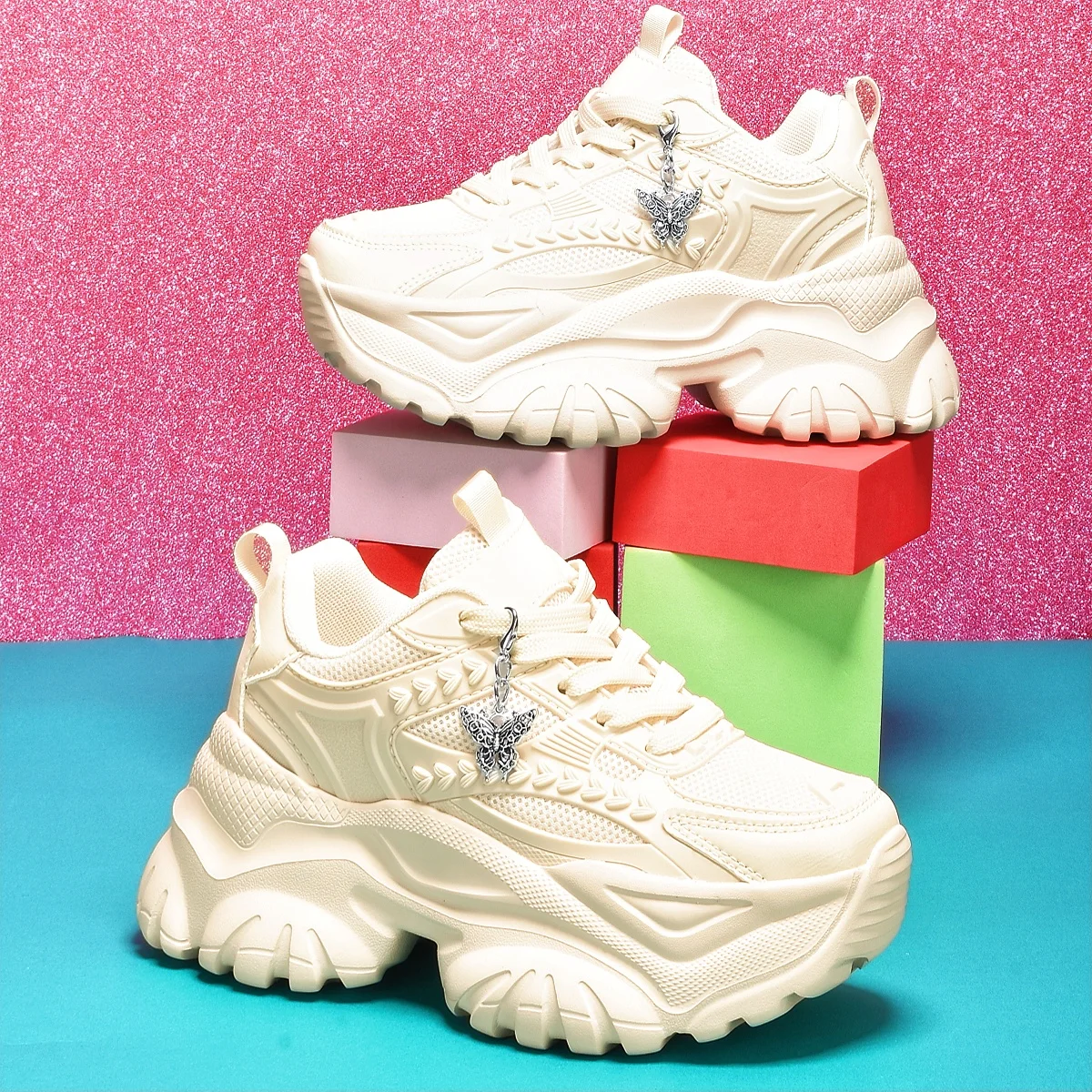 Women's Lightweight 7cm Height-Increasing White Platform Trendy Versatile Fashion Casual Vulcanized Shoes with Silver Butterfly Decoration and Chain Accessory, High Platform Trendy Versatile White Women's Comfortable Soft-Soled Shock-Absorbing Non-Slip Vulcanized Shoes, Summer Breathable Quick-Dry Mesh Sandals for Daily Walking, Fitness, and Work, White Shoes