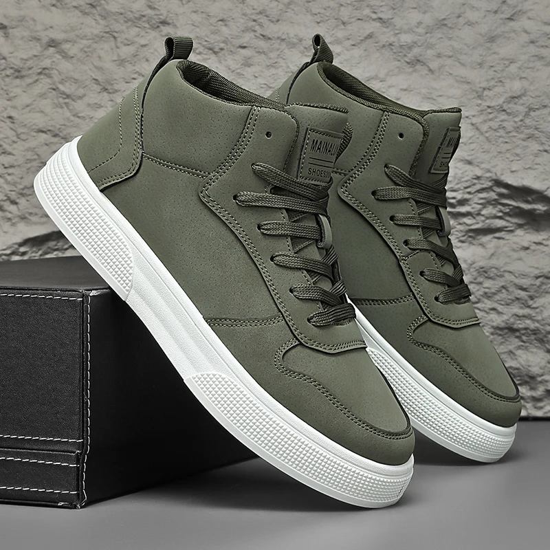 Sneakers, Spring High-Top Skate Shoes for Outdoor Sports, Lace-Up, Large Size, Comfortable and Easy to Wear