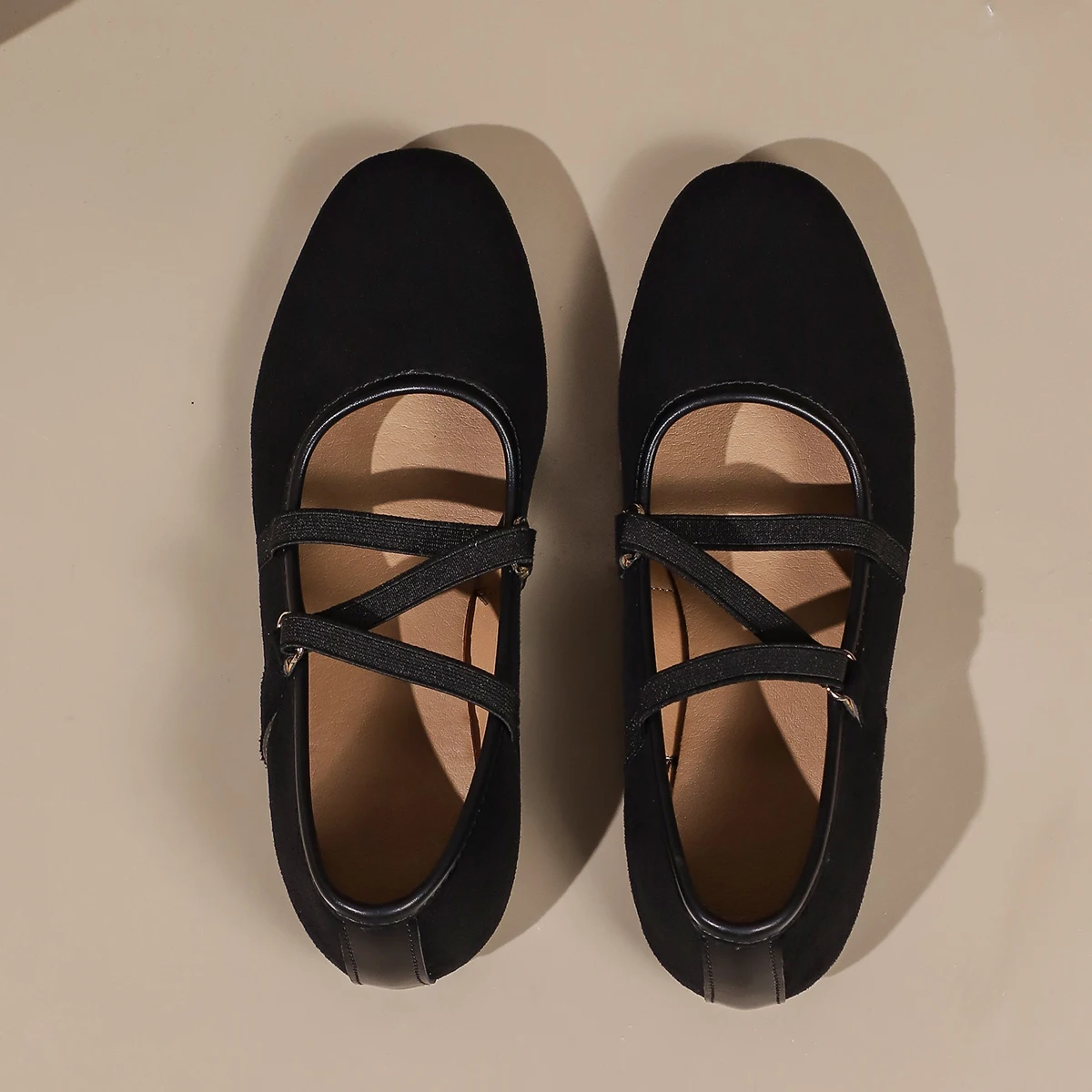 Women Crisscross Strap Ballet Flats Round Toe Mary Jane Shoes Soft Sole Walking Casual Daily Flat Shoes