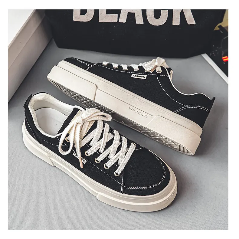 Spring New Men's Breathable Casual Thick-Soled Low-Top Fashion Versatile Black Basic Canvas Shoes Trendy Skateboard Shoes Suitable for Outdoor Sports and Daily Wear