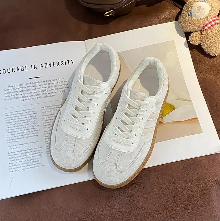 Women Tennis Sneakers Flats Ladies Fashion Lace-Up Vulcanized Shoes Autumn Outdoor Trainers Student Board Shoes Women Footwear