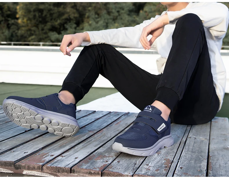 Unisex Comfortable Walking Shoes Lightweight Breathable Non Slip Wide Toe Shoes Casual Sneakers All Season Walking Footwear