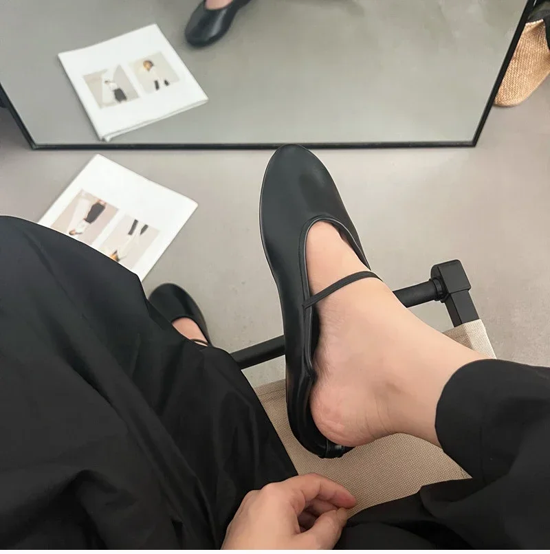 Designers Woman Flats Shoes Fashion Shallow Slip on Women Soft Sole Ballet Shoes Ladies Casual Outdoor Ballerina Shoe