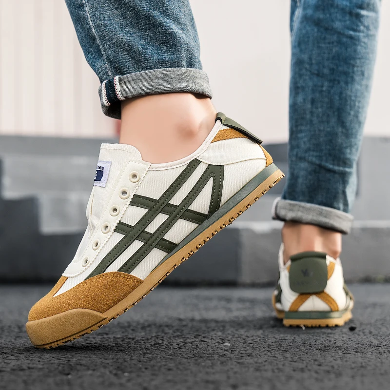 Fashion Men Casual Shoes Lightweight Cloth Running Outdoor Sneakers Comfortable Walking Sport Shoes Breathable Jogging Shoes