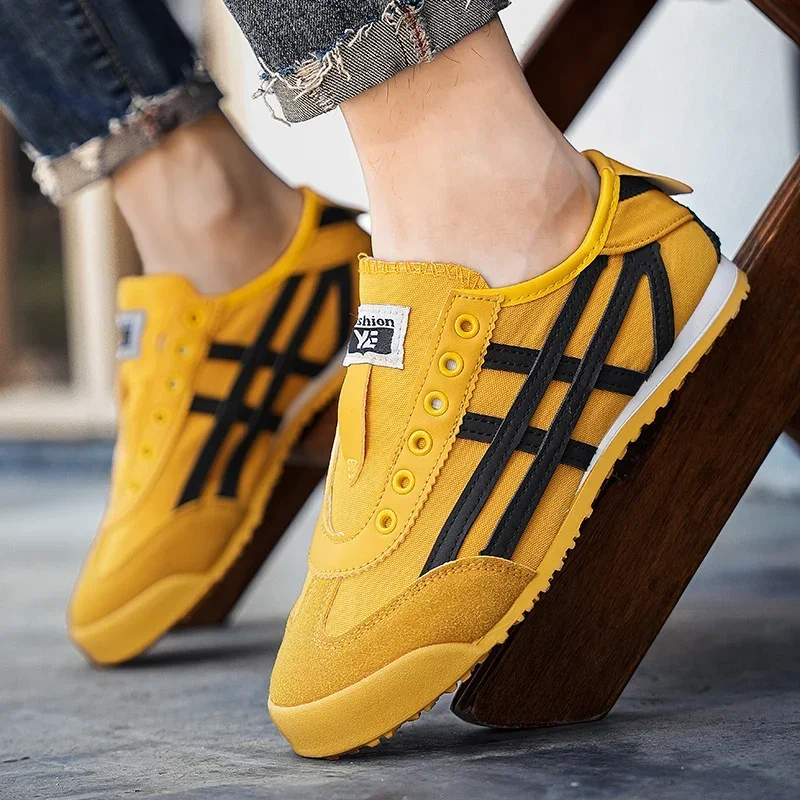 Fashion Men Casual Shoes Lightweight Cloth Running Outdoor Sneakers Comfortable Walking Sport Shoes Breathable Jogging Shoes