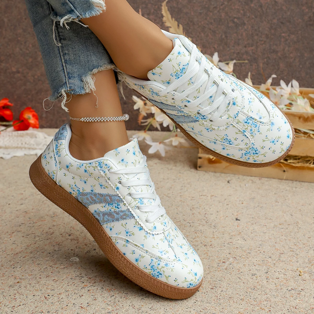 New Women's Floral Sport Shoes Comfortable Breathable Single Shoes Outsole Round Toe Casual Style Female Lightweight Sneakers
