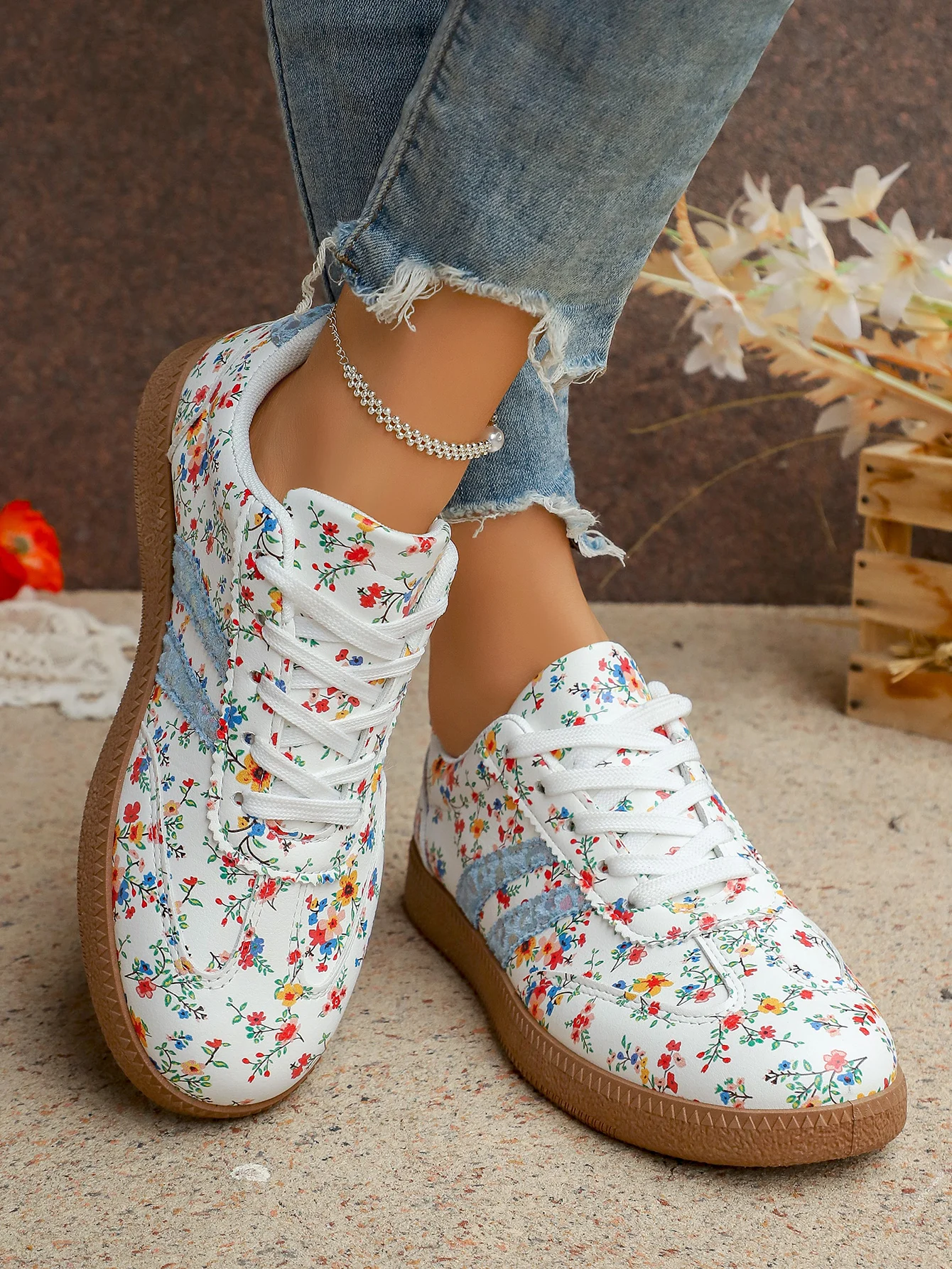 New Women's Floral Sport Shoes Comfortable Breathable Single Shoes Outsole Round Toe Casual Style Female Lightweight Sneakers