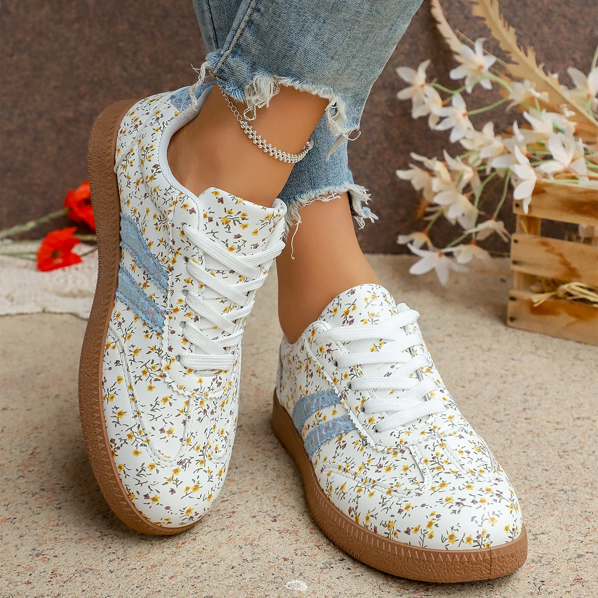 New Women's Floral Sport Shoes Comfortable Breathable Single Shoes Outsole Round Toe Casual Style Female Lightweight Sneakers