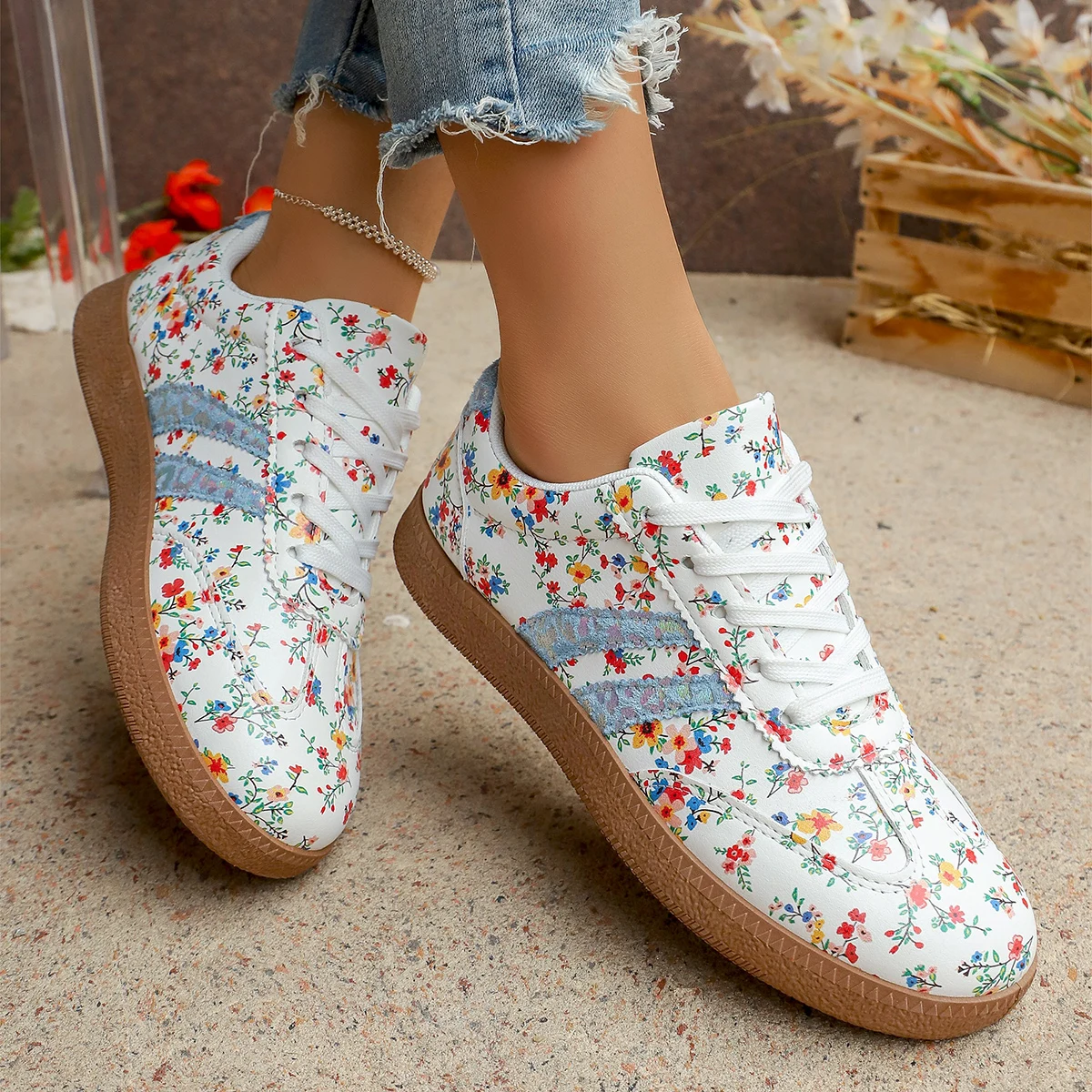New Women's Floral Sport Shoes Comfortable Breathable Single Shoes Outsole Round Toe Casual Style Female Lightweight Sneakers