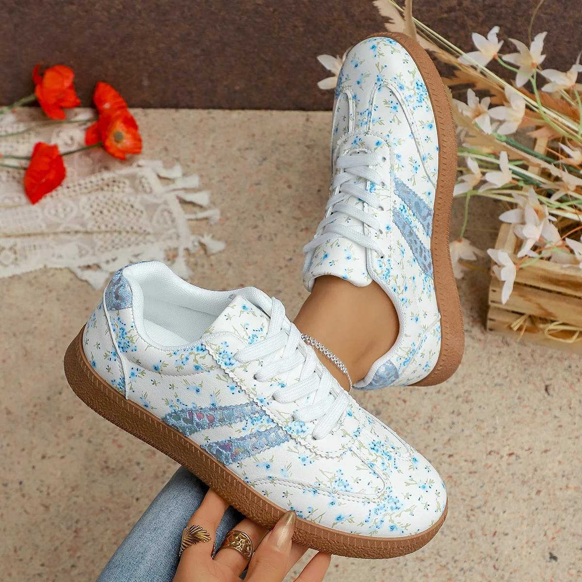 New Women's Floral Sport Shoes Comfortable Breathable Single Shoes Outsole Round Toe Casual Style Female Lightweight Sneakers