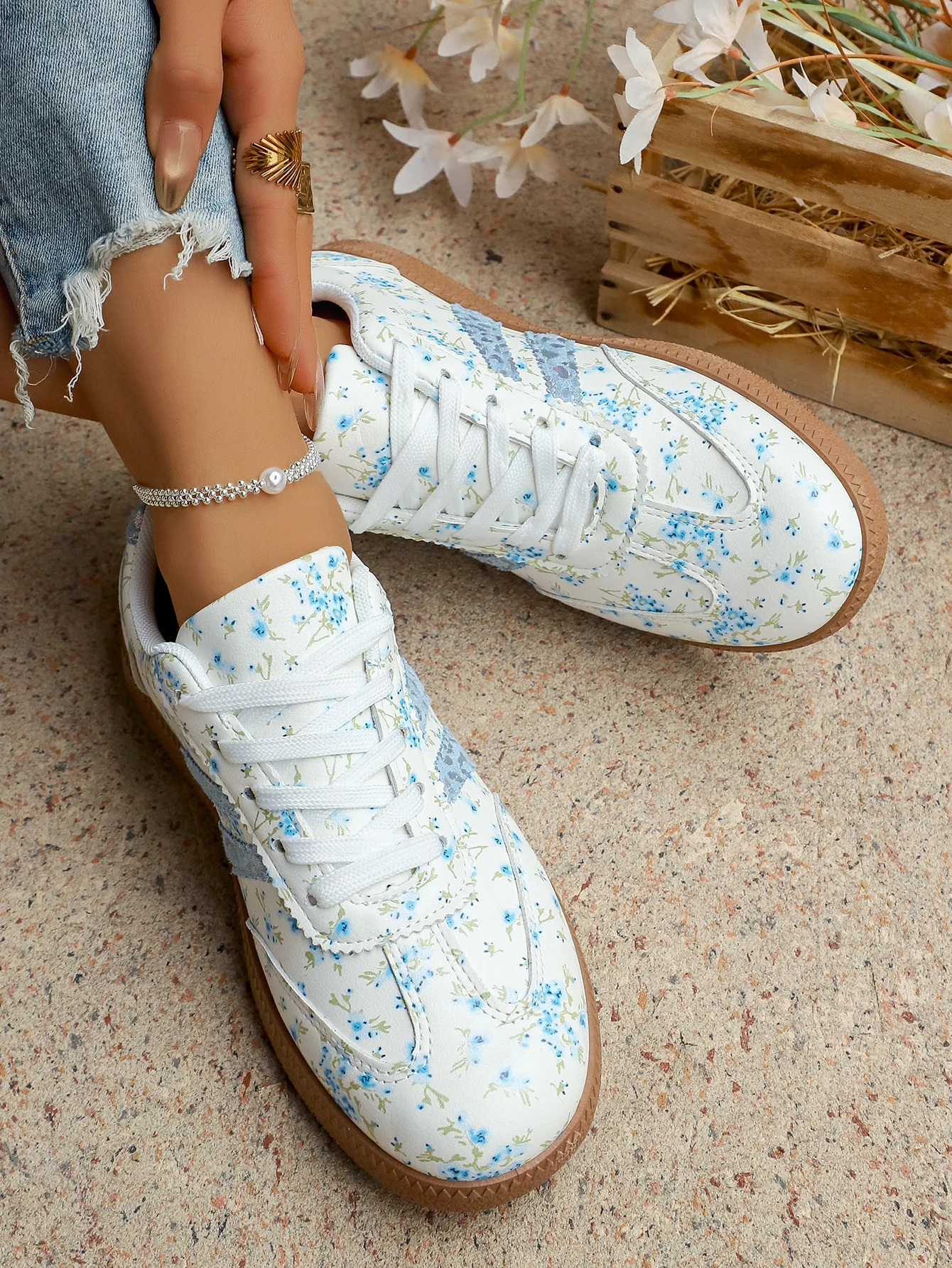 New Women's Floral Sport Shoes Comfortable Breathable Single Shoes Outsole Round Toe Casual Style Female Lightweight Sneakers