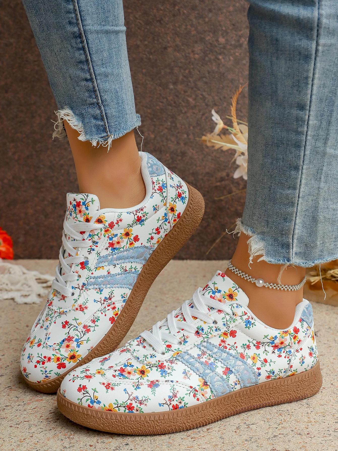 New Women's Floral Sport Shoes Comfortable Breathable Single Shoes Outsole Round Toe Casual Style Female Lightweight Sneakers