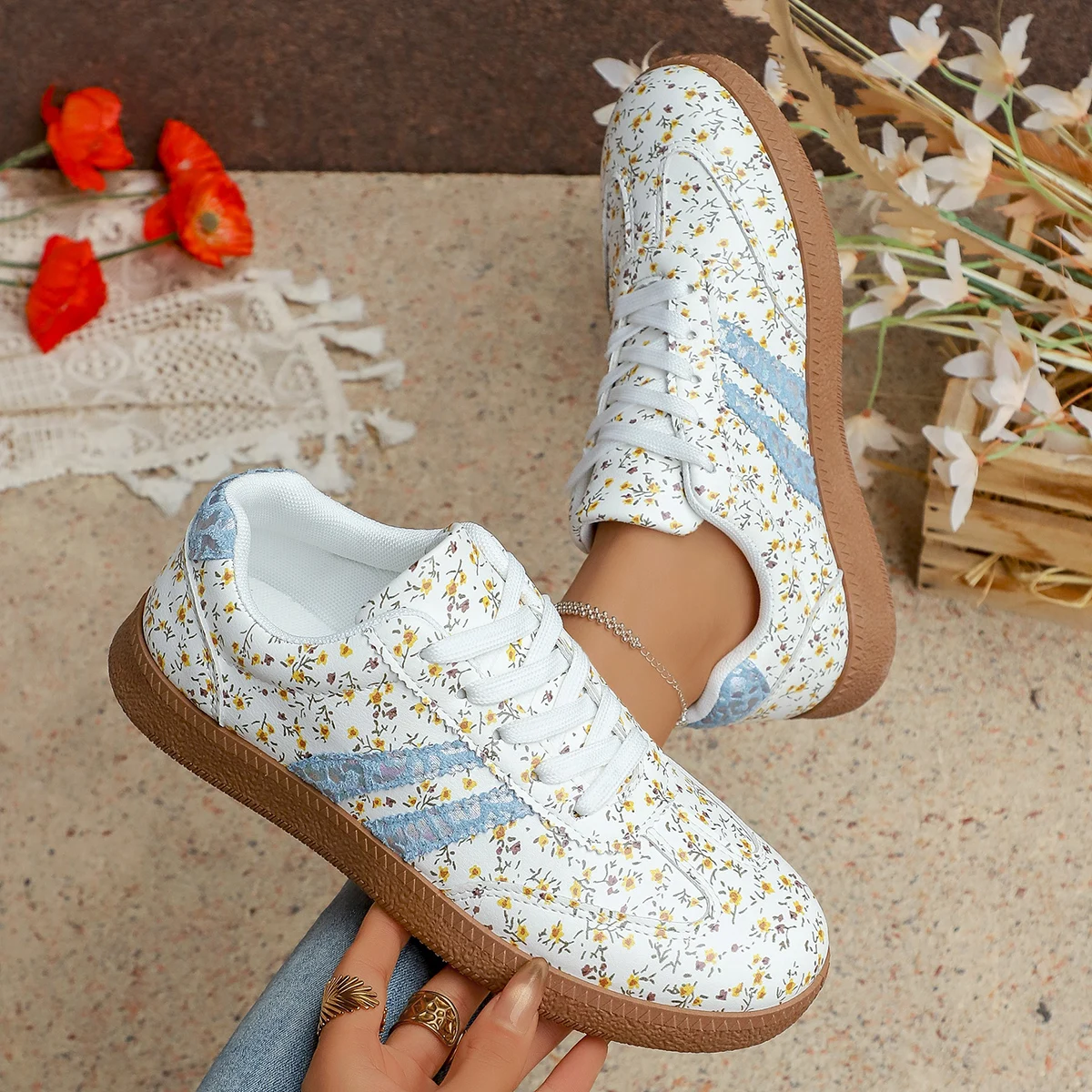 New Women's Floral Sport Shoes Comfortable Breathable Single Shoes Outsole Round Toe Casual Style Female Lightweight Sneakers
