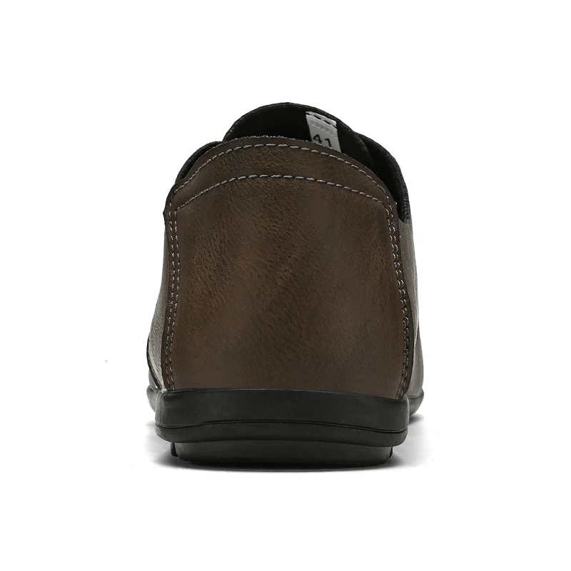 Men's leather shoes soft soles four seasons plus size casual leather shoes fashion trendy youth party Versatile driving shoes