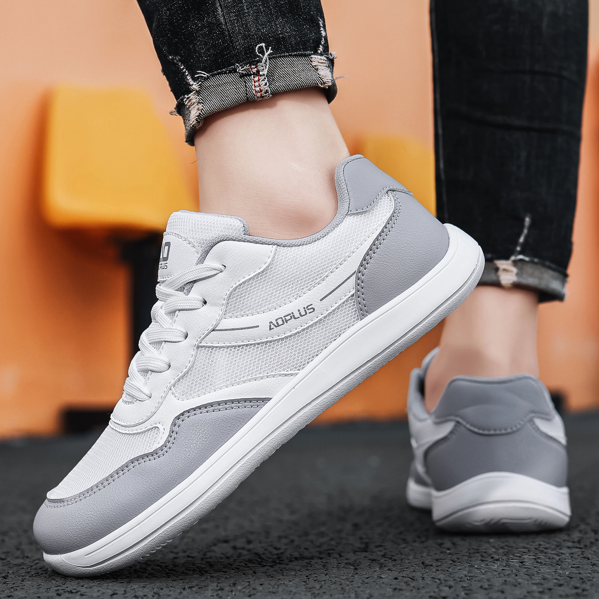 Unisex Casual Sports Sneakers Wide Fit Wide Toe Box Lightweight Breathable Comfortable Outdoor Walking Shoes For Men Women