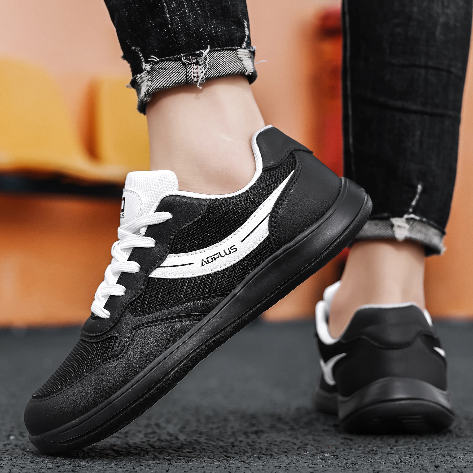 Unisex Casual Sports Sneakers Wide Fit Wide Toe Box Lightweight Breathable Comfortable Outdoor Walking Shoes For Men Women