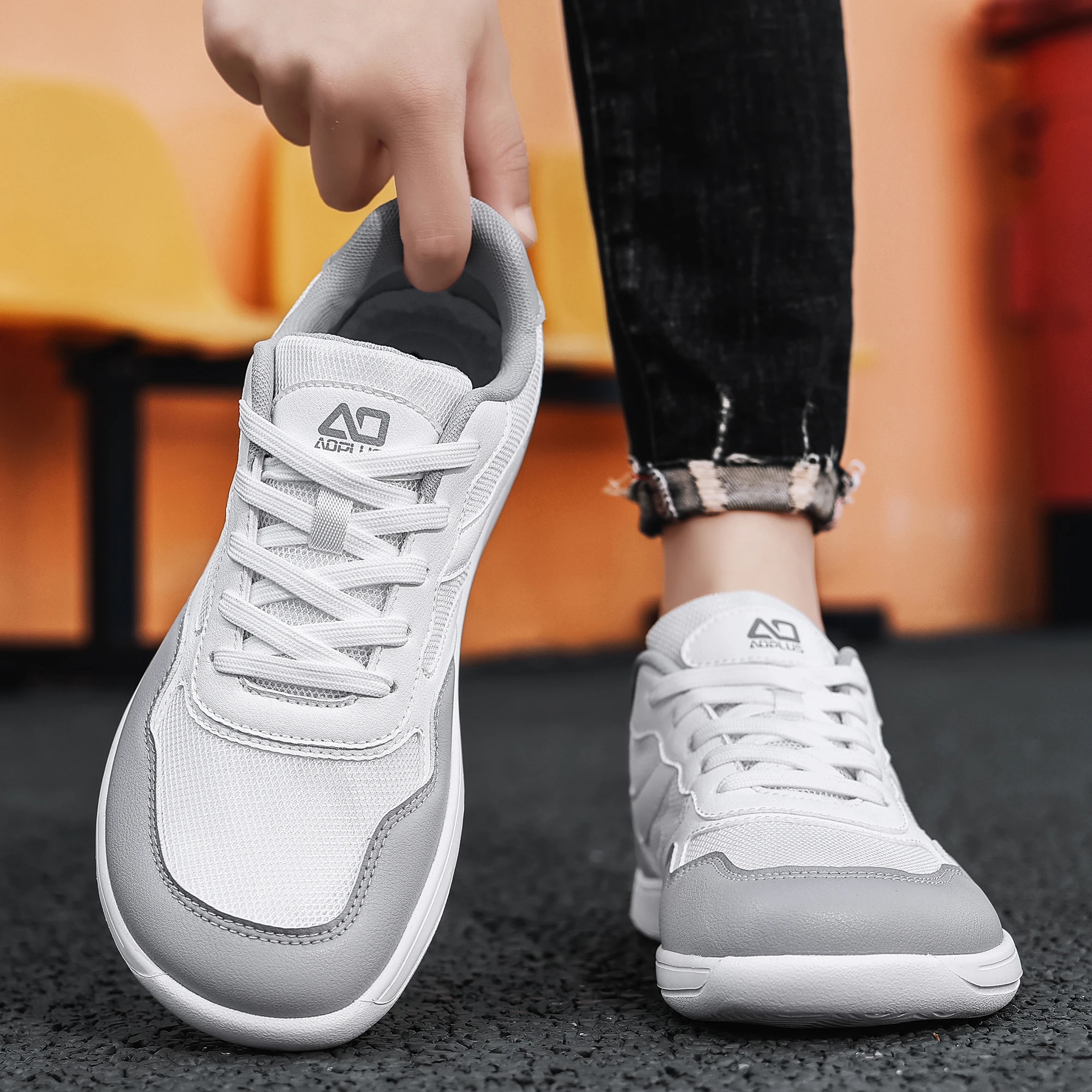 Unisex Casual Sports Sneakers Wide Fit Wide Toe Box Lightweight Breathable Comfortable Outdoor Walking Shoes For Men Women