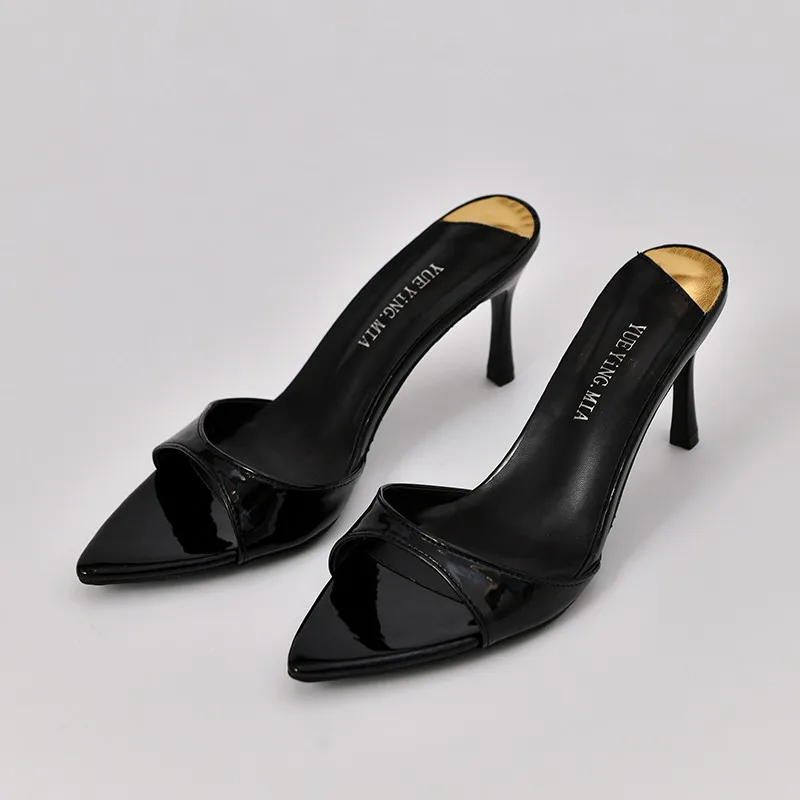 2025 Summer New Large Size Pointed Thin High Heels Slippers Women Wear A Word Fashion Sandals