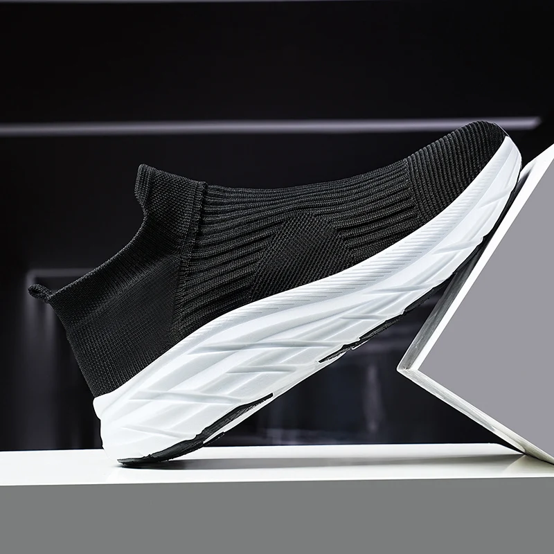 MAEDEF Men's Running Shoes Lightweight Breathable Mesh Elastic Comfortable Durable Fashion Casual Hot Selling Sports Sneakers