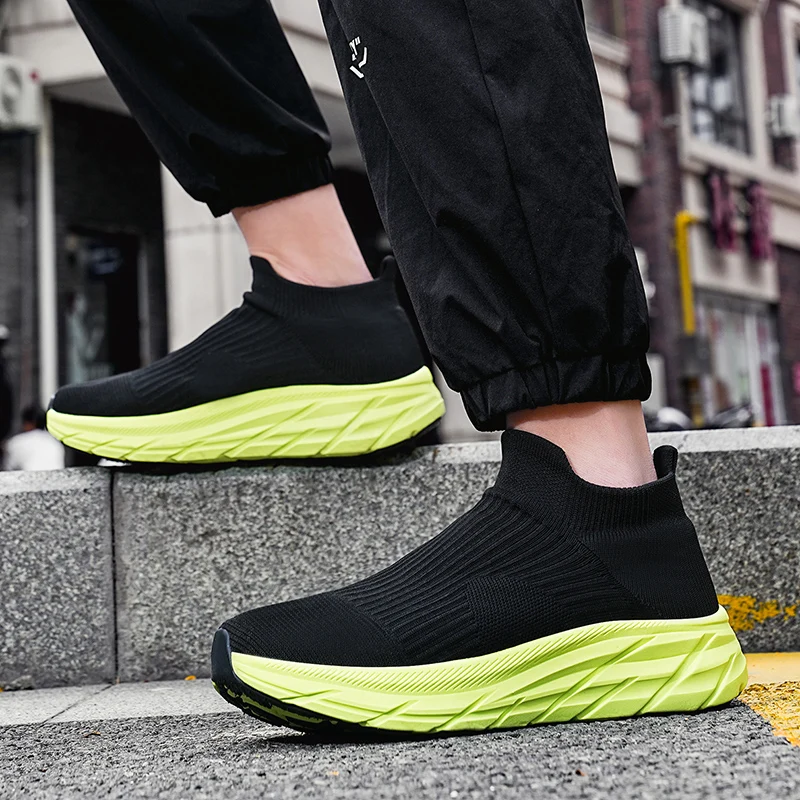 MAEDEF Men's Running Shoes Lightweight Breathable Mesh Elastic Comfortable Durable Fashion Casual Hot Selling Sports Sneakers