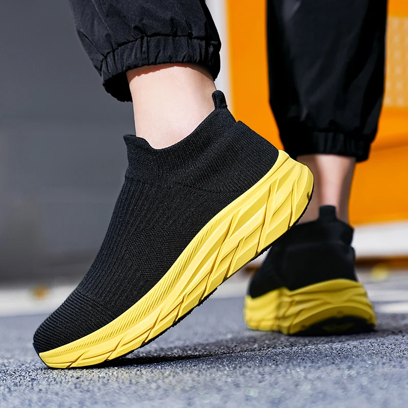 MAEDEF Men's Running Shoes Lightweight Breathable Mesh Elastic Comfortable Durable Fashion Casual Hot Selling Sports Sneakers