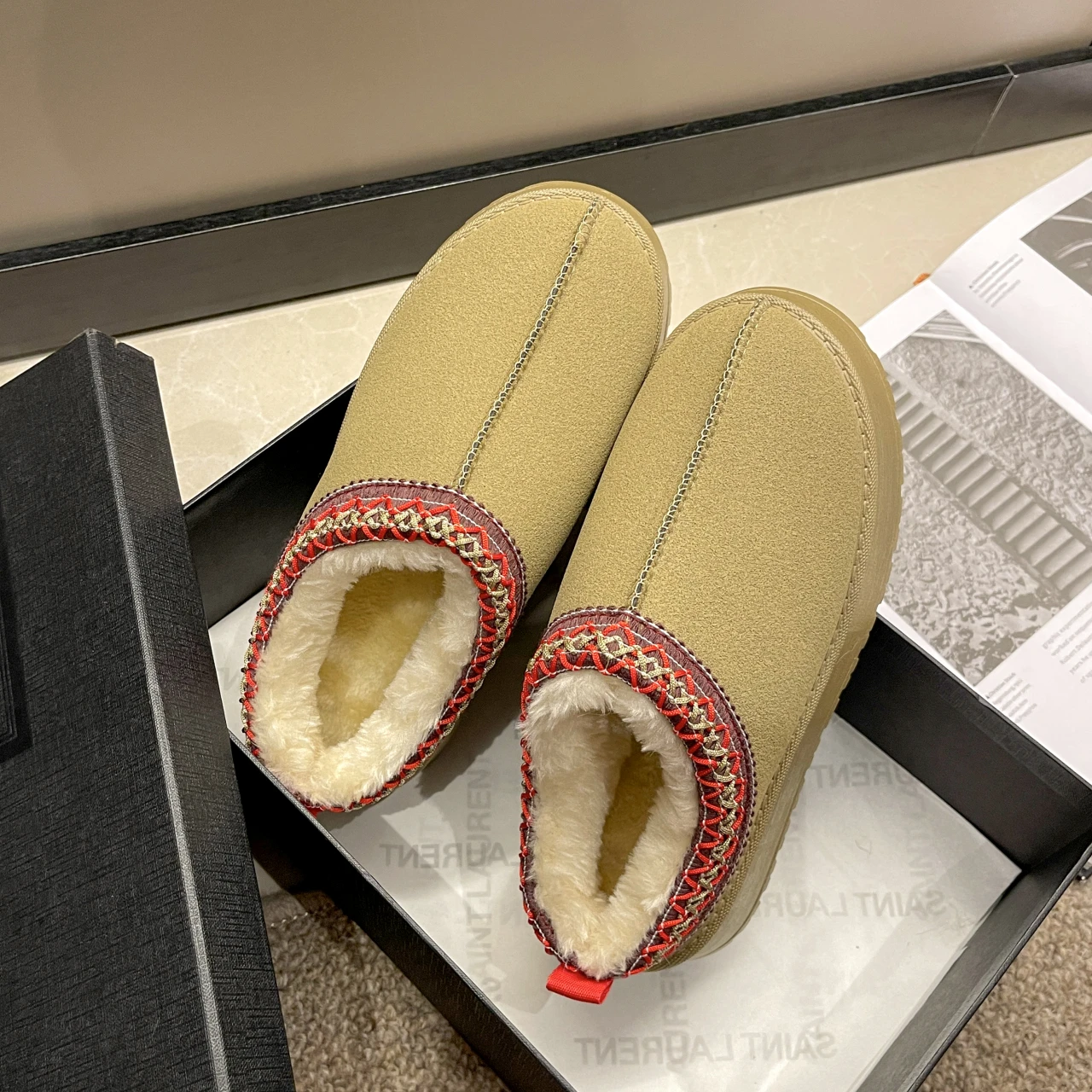 Snow Boots Women 2026 Winter New Short Cashmere Warm Thick-soled Shoes Without Heels Wool Half Slippers Women's Cotton Shoes