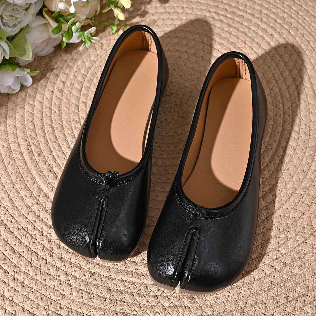 Women Cozy Leather Flats Split Hoof Toe Loafers Femme Mary Jeans Mocasines Ladies Ballerina Shoe