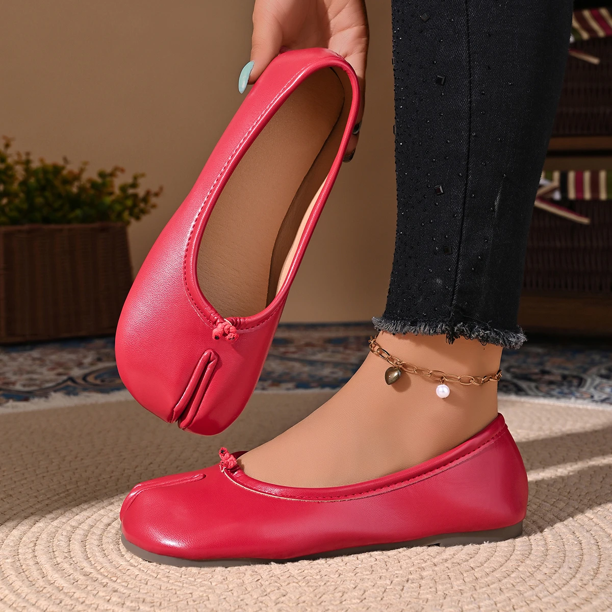 Women Cozy Leather Flats Split Hoof Toe Loafers Femme Mary Jeans Mocasines Ladies Ballerina Shoe
