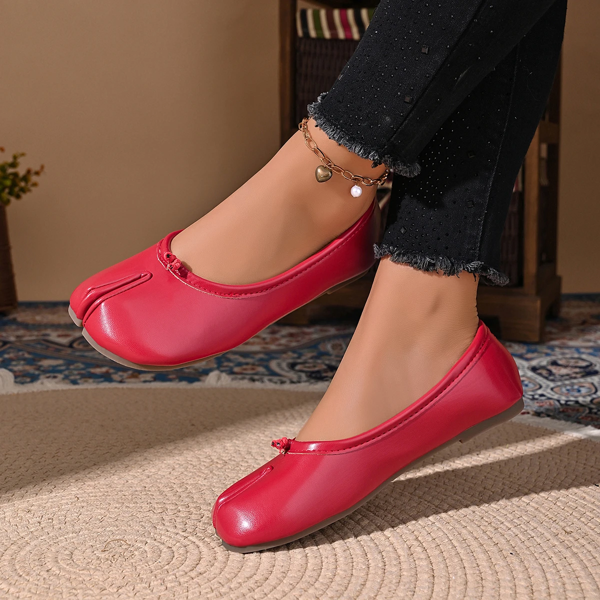 Women Cozy Leather Flats Split Hoof Toe Loafers Femme Mary Jeans Mocasines Ladies Ballerina Shoe